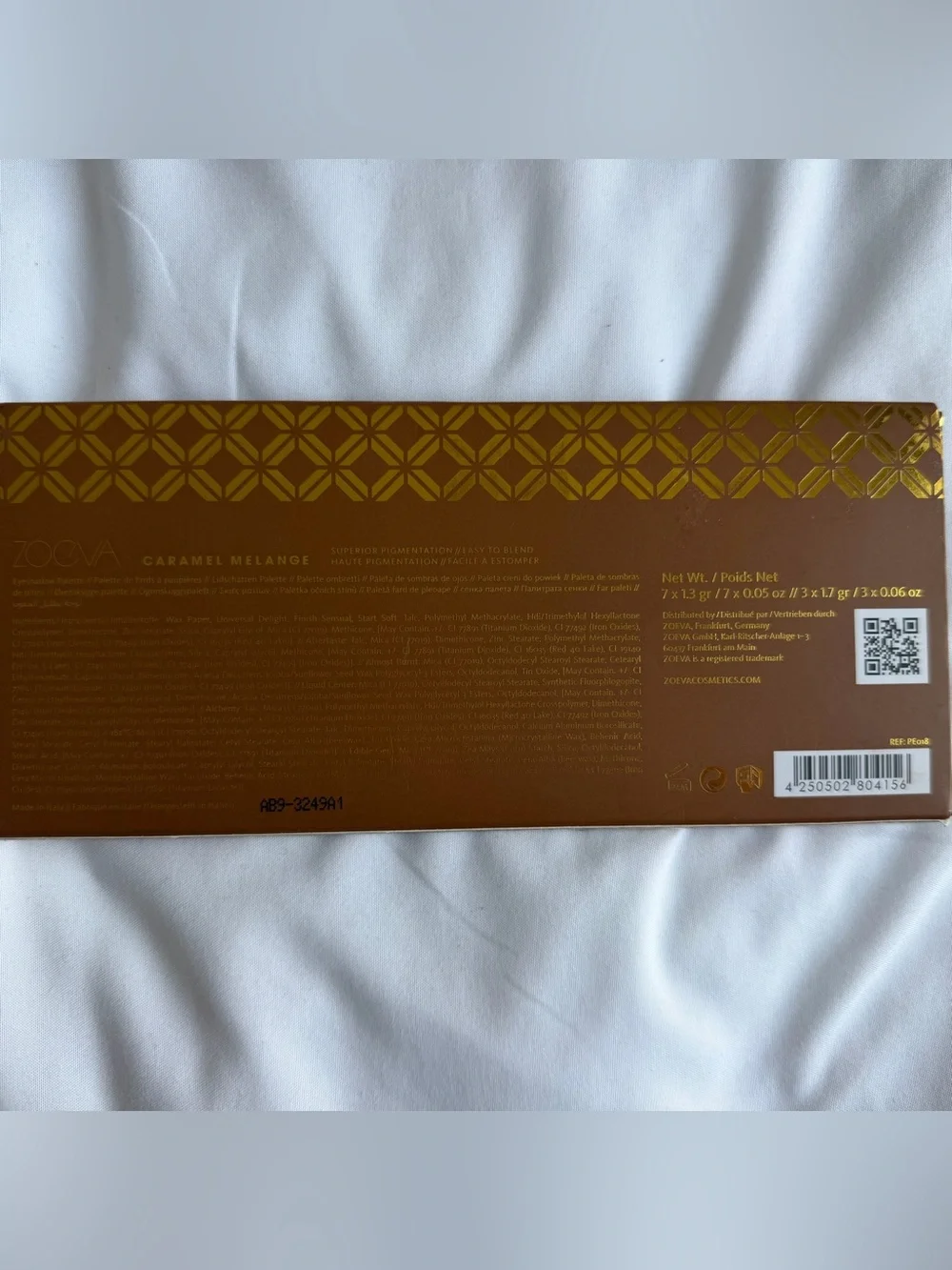 Zoeva Caramel Melange Warm Eyeshadow Palette - Neutral & Copper Shades